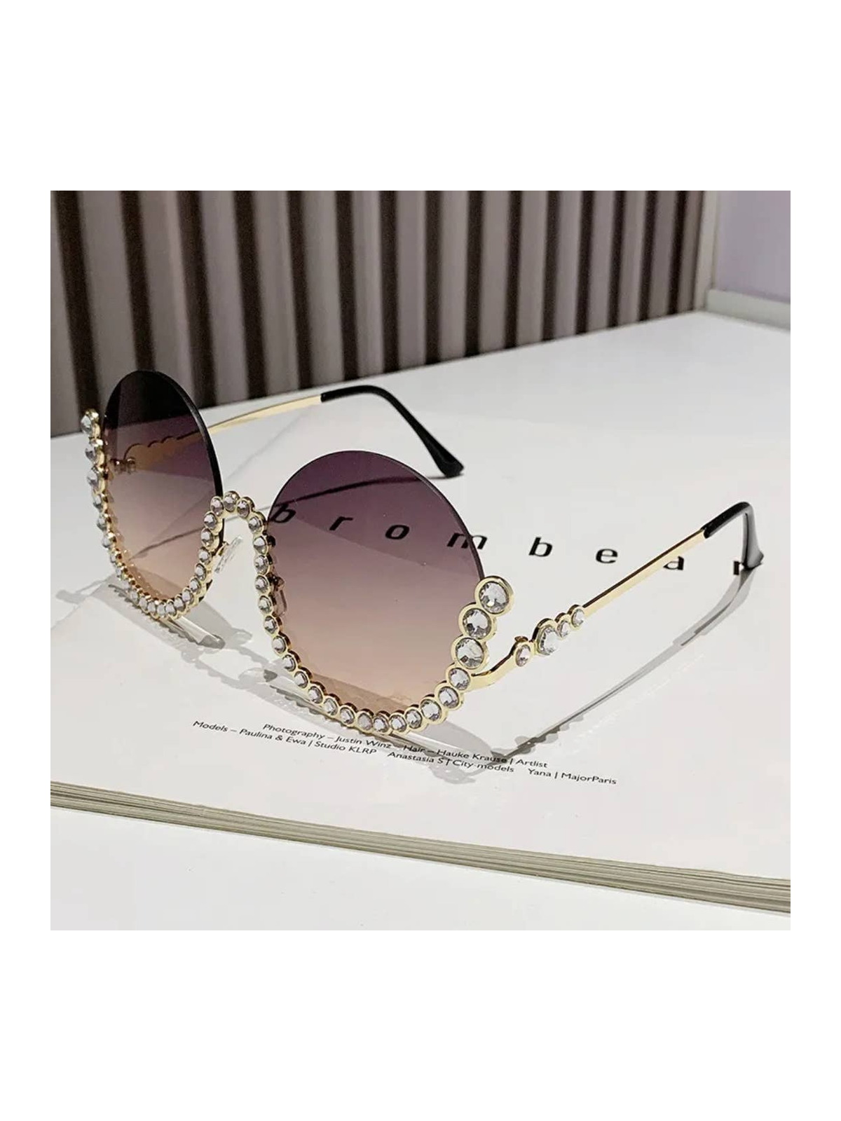 Rhinestone round-frame sunglasses