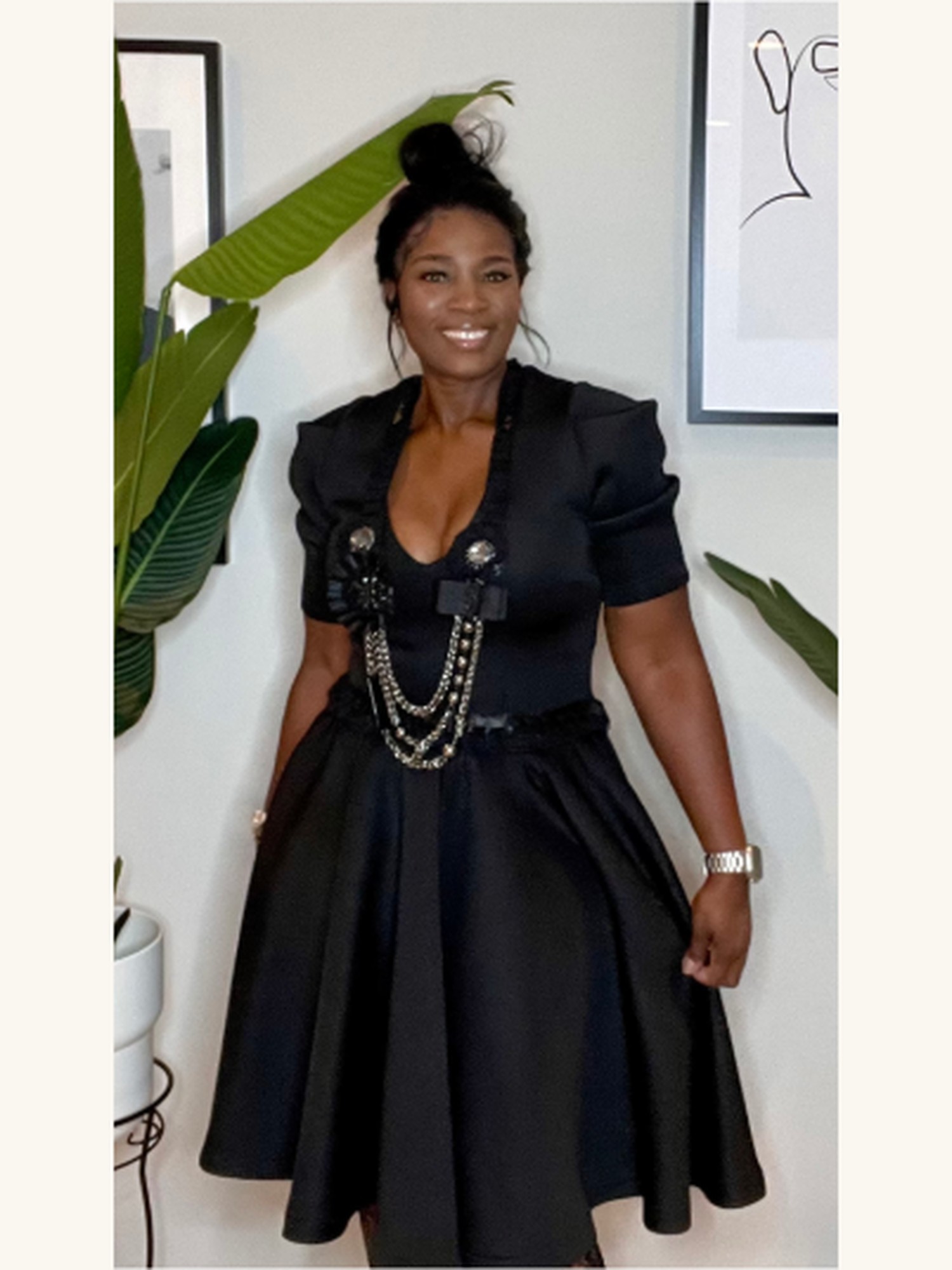 The puff-sleeve circle dress