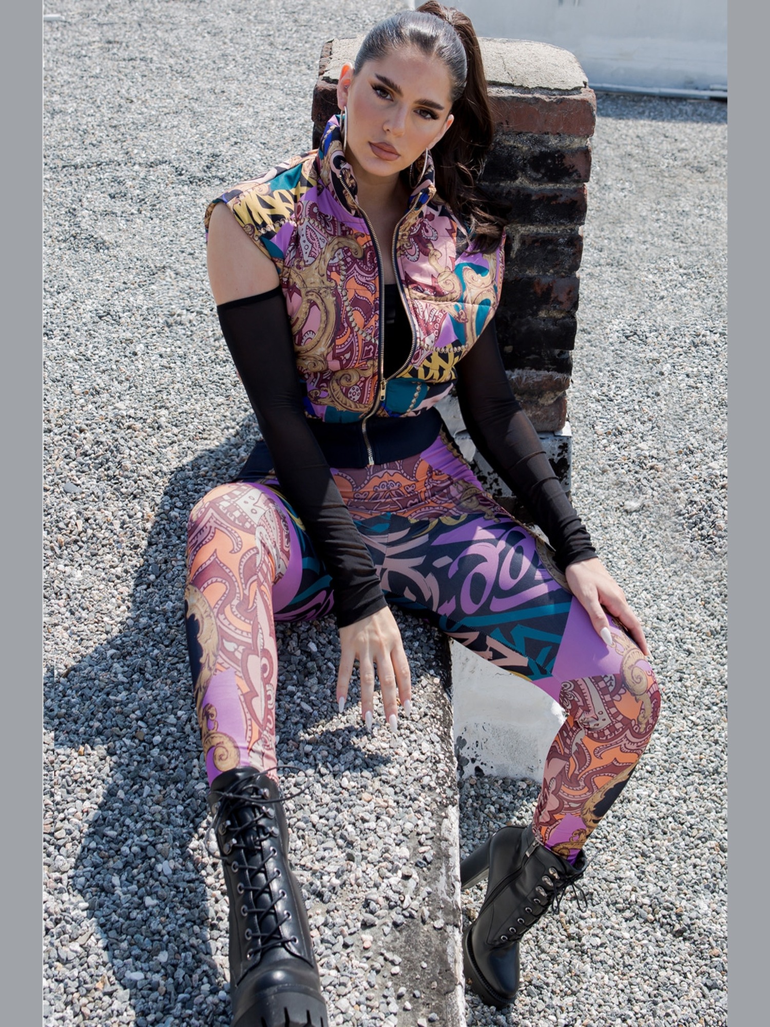 Look 14 — Baroque-print cropped puffer vest and legging set